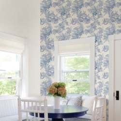 0051136_carmel-light-blue-baroque-florals-wallpaper_600